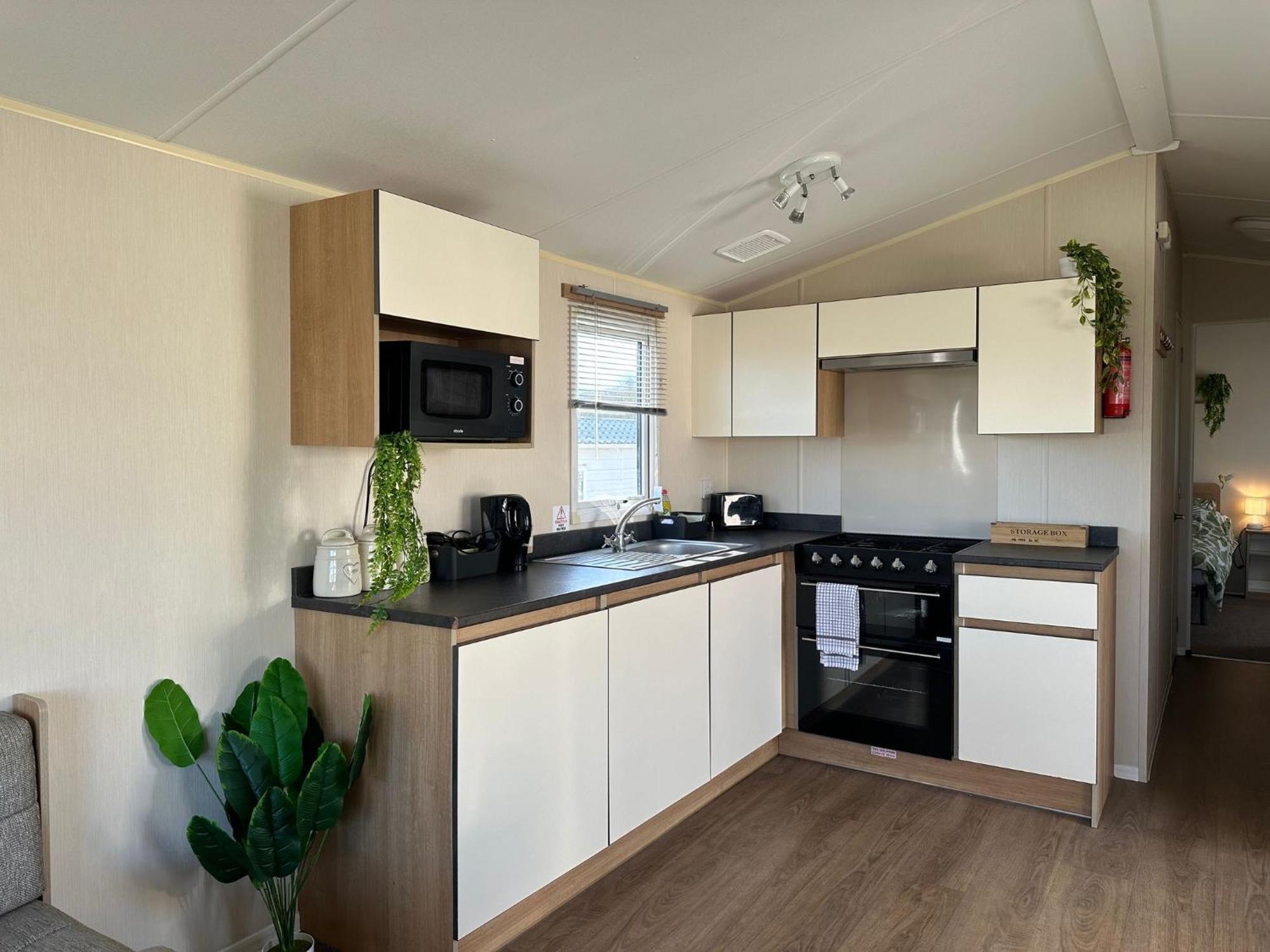 Cosy Static Caravan In Rye!